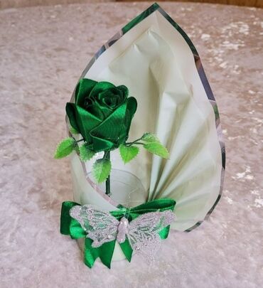 Sifarişlə əl işləri: Qiymetler Ferqlidir — 18