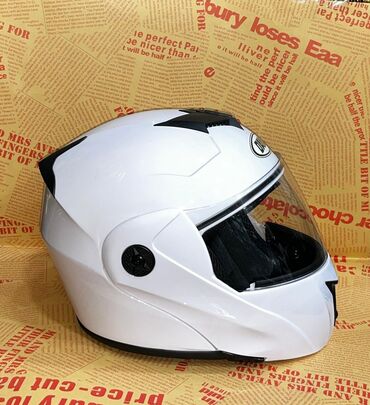 Moto dəbilqələr: 1 ci şəkildəki Moto kaska 29-azn 2 ci və 3cü şəkildəki Moto kaskalar — 22