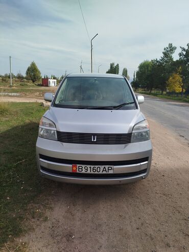 Toyota: Toyota Voxy: 2003 г., 1.9 л, Автомат, Бензин, Минивэн