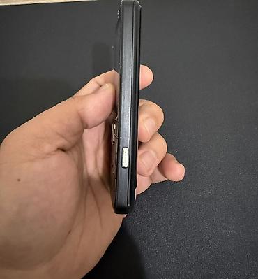 mp3 pleyer: Samsung S5610, rəng - Qara, Düyməli — 6