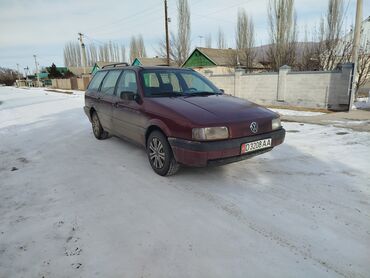 Volkswagen: Volkswagen Passat: 1990 г., 1.8 л, Механика, Бензин, Универсал