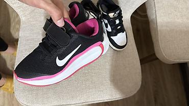 nike красовки: Детские кроссовки Nike — два варианта 30 размер 1) Модель 1: черные с — 3