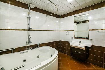 Uzunmüddətli kirayə mənzillər: Nəsimi rayonu, "Rəşid Behbudov" küçəsi, "28 May" metrosu yaxınlğında — 6