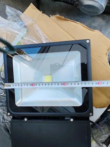 Rasveta: Led reflektor više vrsta sa senzorom pokreta RGB. REFLEKTOR STARA — 3