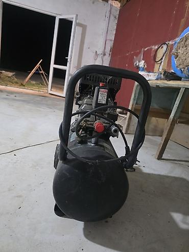 işlənmiş hava kompressor: 50 l, İşlənmiş — 4