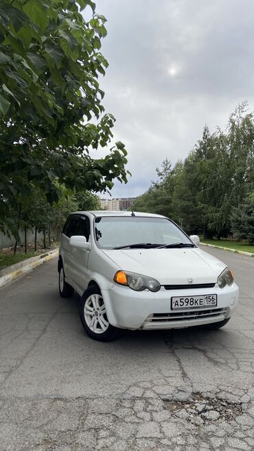 срочно срочно продам машину: Honda HR-V: 2000 г., 1.6 л, Вариатор, Бензин, Внедорожник