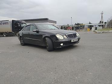 diski mercedes: Mercedes-Benz E-Class: 2.7 l | 2003 il Sedan — 2