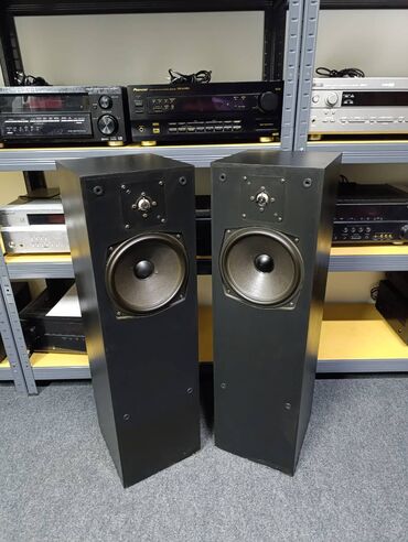 Zvučnici i stereo sistemi: HECO PSS 4 hi-fi zvucnici dvosistemci sa mrezicama i basevima od 8 — 6