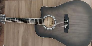 klasik gitara: Akkustik gitara – dreadnought korpuslu, tünd boz-sunburst rəng keçidi — 1