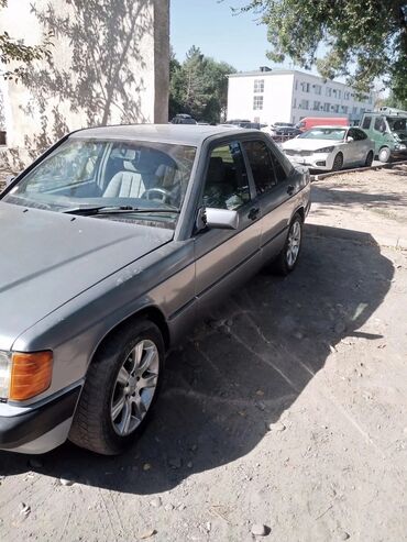 машину хонда: Mercedes-Benz 190: 1991 г., 2.3 л, Механика, Бензин, Седан