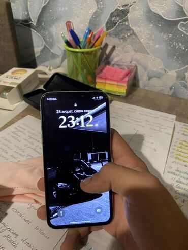 IPhone X, Gümüşü, Face ID