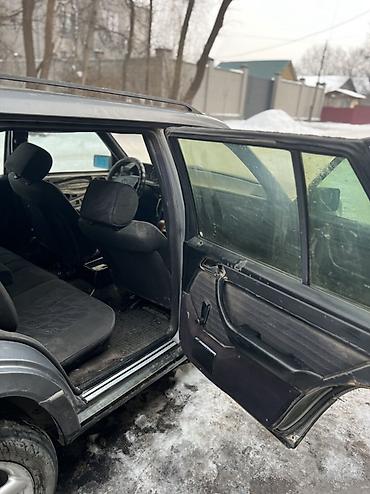 Mercedes-Benz: Mercedes-Benz W124: 1989 г., 2.3 л, Механика, Бензин, Универсал — 7