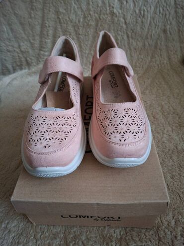 Espadrile: Espadrile, Opposite, 39 — 4