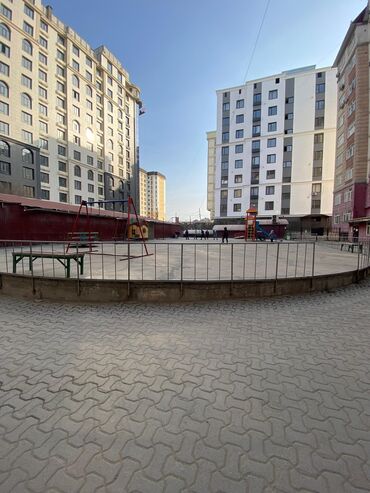 кв в бишкеке купить: 3 комнаты, 100 м², Элитка, 3 этаж, Евроремонт