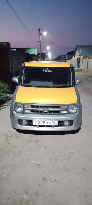 коробка опель вектра б: Автомобиль Nissan Cube в двухцветном исполнении: основной цвет кузова