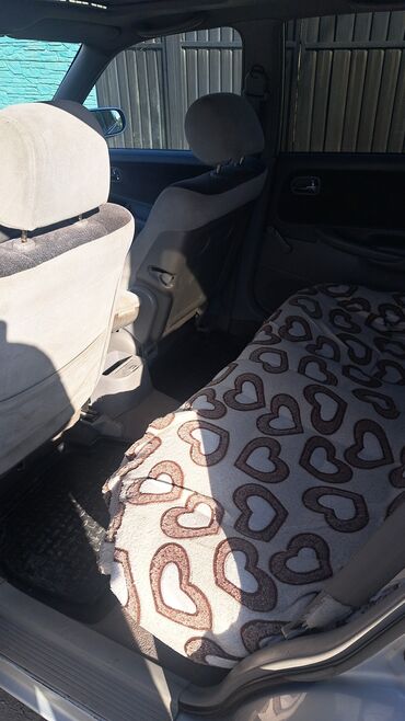 Mazda: Mazda 626: 2000 г., 2 л, Механика, Газ, Универсал — 3