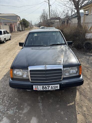 плафон 124: Mercedes-Benz W124: 1991 г., 2 л, Механика, Бензин, Седан