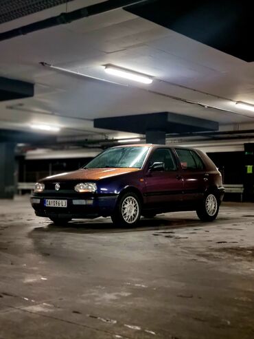Volkswagen: Volkswagen Golf 3, hečbek sa 5 vrata. Na autu odradjena komplet — 19