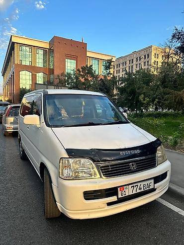 2001: Honda Stepwgn: 2001 г., Автомат — 1