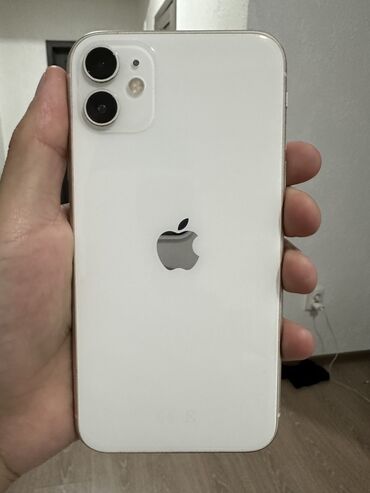 Apple iPhone: IPhone 11, Б/у, 128 ГБ, White Titanium, Защитное стекло, Чехол, 100 %