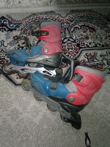 кроссовки с роликами купить бишкек: Ролики на мальчика, размер около 39-40, размер без регулировки, колёса