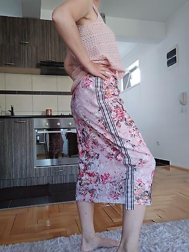 boa donji ves: Ženska midi suknja s floralnim printom - Dužina do ispod kolena (midi — 1