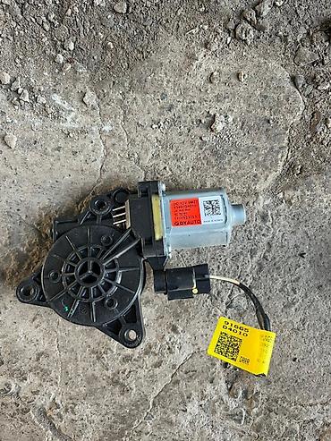 Двигатели, моторы и ГБЦ: Двигатель и комплект узлов Kia (б/у, снятые с авто) Состав: - — 9