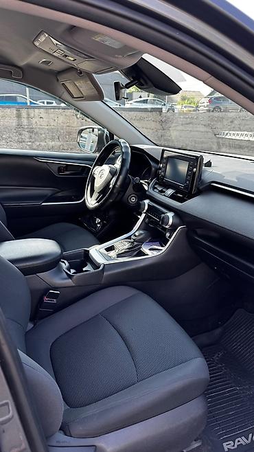 100: Toyota RAV4: 2020 г., 2.5 л, Автомат, Бензин, Кроссовер — 8