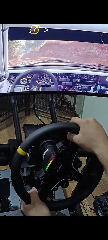 Рули: Симрейсинг-комплект MOZA r5 кокпит + рулевая база + 2- руля + педали + — 3
