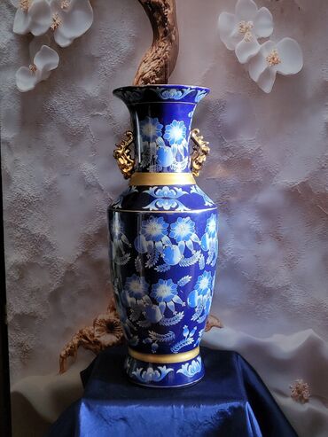 Ostali antikviteti: Kineska vaza,rucno oslikana 1950g+. Porcelanska kineska vaza bez na lalafo.rs — 1 Ostali antikviteti: Kineska vaza,rucno oslikana 1950g+. Porcelanska kineska vaza bez — 1