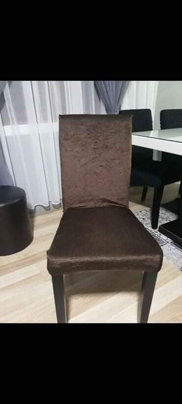 Posteljina: Rastegljive navlake za stolice plišane jednobojne CENA SETA 2400 din ( — 10