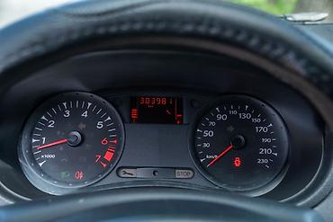 Renault: Renault Clio III – crni, 5 vrata, hečbek - Motor: benzinski — 10