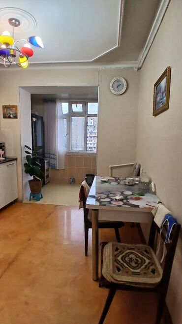 Köhnə tikili: Bakı, Yeni Günəşli Massiv A, 3 otaqlı, Köhnə tikili, m. Xalqlar Dostluğu, 90 kv. m — 6