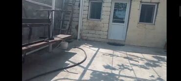 Günlük kirayə evlər: 45 kv. m, 2 otaqlı, İşıq, Su, Kanalizasiya — 7