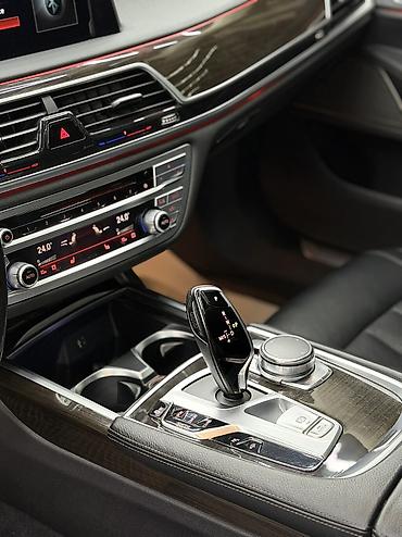 BMW: BMW 7 series: 2018 г., 3 л, Автомат, Бензин, Седан — 13