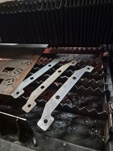 Ostali alati i mašine: Usluzno secenje metala,prohroma,aluminijuma,mesinga po kvalitetnim i — 4