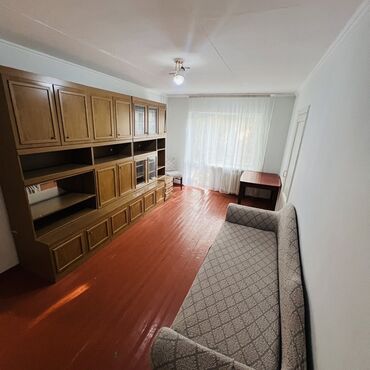 мелкий ремонт дома: 2 комнаты, 43 м², Хрущевка, 3 этаж, Косметический ремонт