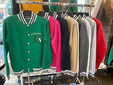 şort: Unisex kollecsiya – varsity stilində snap düyməli jaketlər — 2