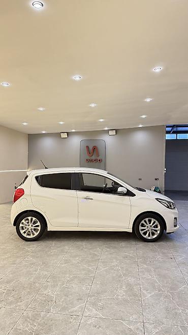 Chevrolet: Chevrolet Spark: 2018 г., 1 л, Вариатор, Бензин, Хэтчбэк — 4