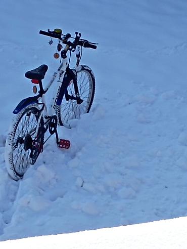 zigzag velosiped: B’TWIN dağ velosipedi. idyall velosipedi Rusiyadan gəlib qiyməti — 2