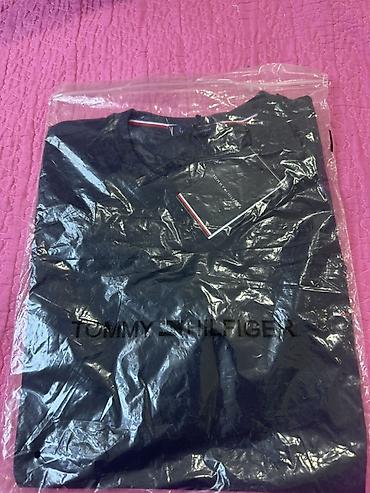 kişi geyimi: Tommy Hilfiger kişi t‑şörtü 3xl ve l razmer var orjınal - Model — 1