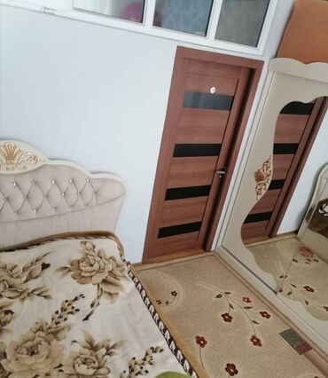 Uzunmüddətli kirayə mənzillər: 10-cu mkr-n, 2 otaq, 55 kv 16/13 mırtıbə, tam əşyalı mənzil kirayə — 10