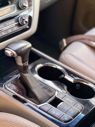 Kia: Kia Carnival: 2019 г., 2.2 л, Дизель, Минивэн — 14