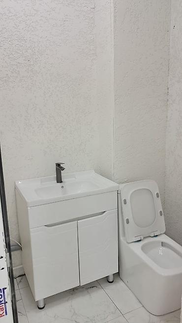 Аренда помещений свободного назначения: Сдается в аренду коммерческое помещение на первом этаже современного — 11