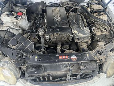 Унаа: Бензиндик кыймылдаткыч Mercedes-Benz 2003 г., 1.8 л, Колдонулган, Оригинал — 2