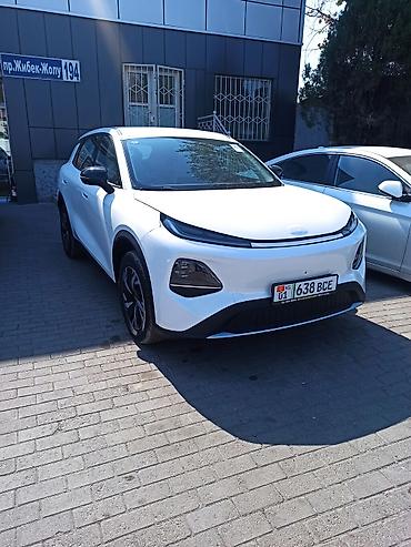Changan: Changan Qiyuan Q05: 2026 г., 1.5 л, Автомат, Электромобиль, Кроссовер — 3