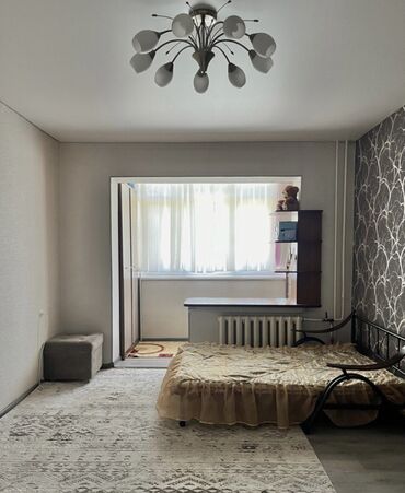 Долгосрочная аренда квартир: 1 комната, 35 м², 106 серия, 1 этаж, Евроремонт