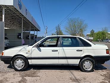 2106 2107: Volkswagen Passat: 1990 г., 1.8 л, Механика, Бензин, Седан — 3