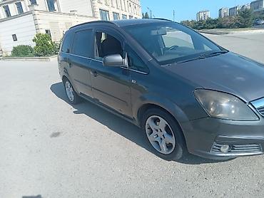 opel zafira minivan: Opel Zafira: 1.7 l | 2010 il 250000 km Van/Minivan — 3