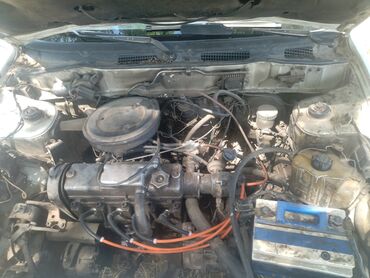 продаю или меняю на дом: Nissan Sunny: 1987 г., 1.5 л, Механика, Бензин, Седан